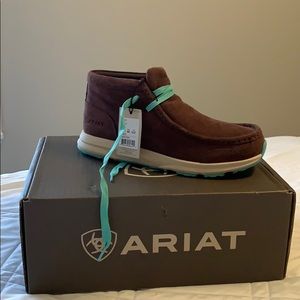 Women’s Ariat brown and teal casual shoes